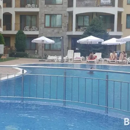 Golden Dreams B 3 Apartment